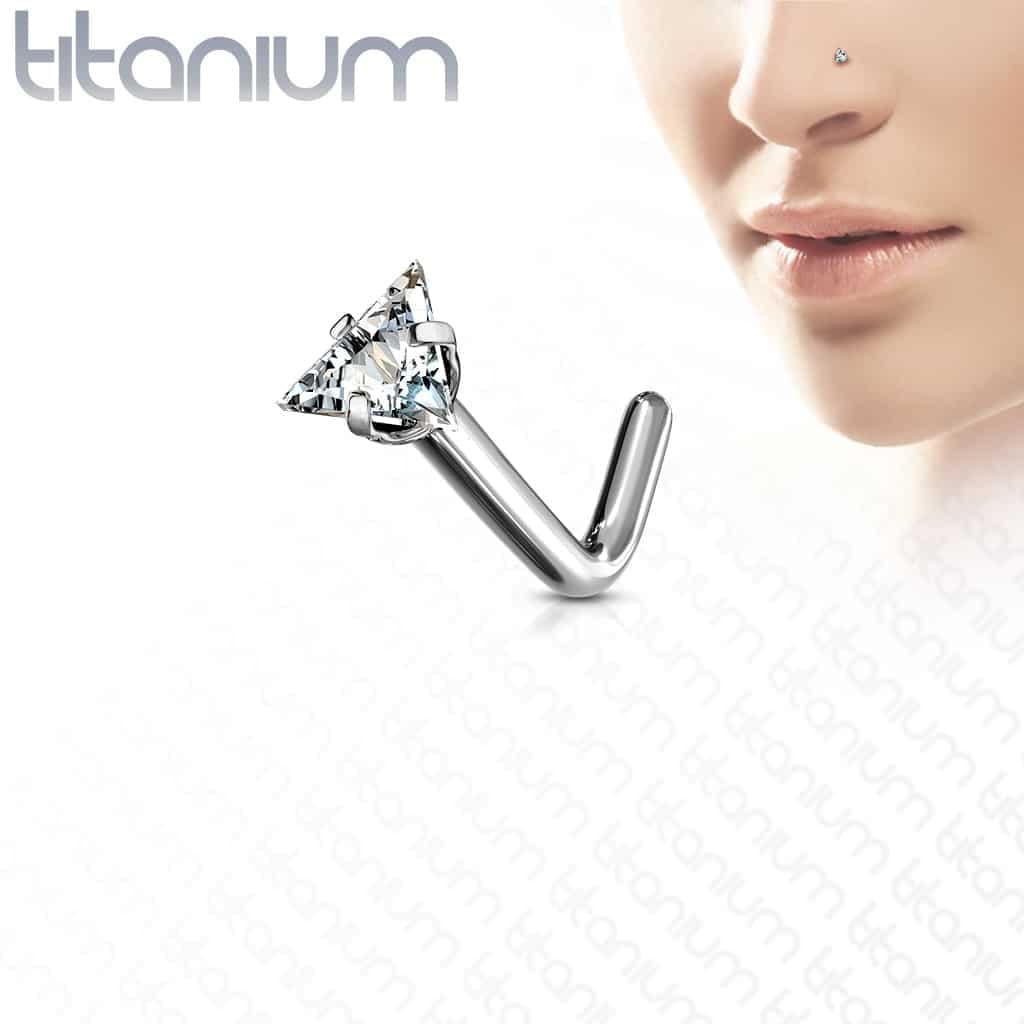 Titanium neus stud piercing met helder driehoekig prong-set