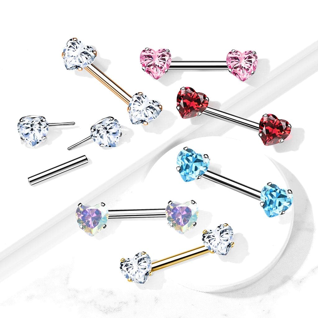 Tepelpiercing met hartje-steentjes