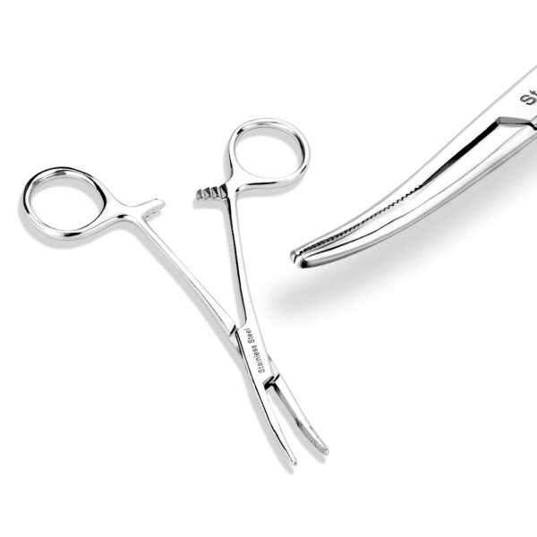 Hemostatische gebogen Kelly tang