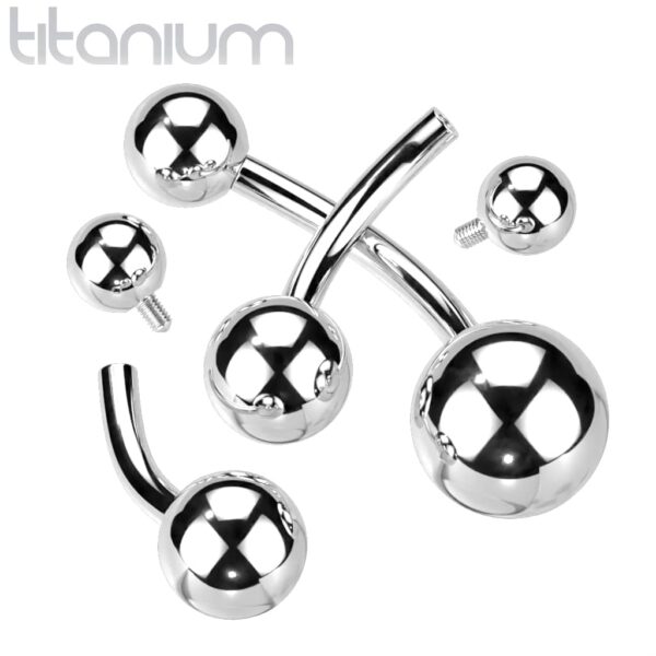 Titanium navelpiercing met intern schroefdraad - Afbeelding 2