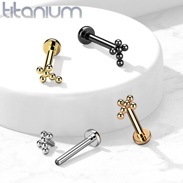 Titanium intern geschroefde labret piercing met balletjes in kruis - Afbeelding 4