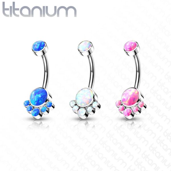Titanium navelpiercing met tros van opaal stenen intern geschroefd - Afbeelding 3