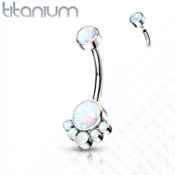 Titanium navelpiercing met tros van opaal stenen intern geschroefd - Afbeelding 7