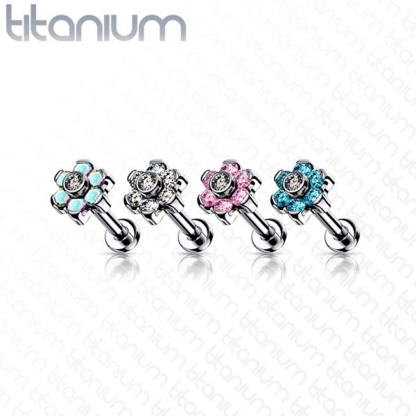 Intern geschroefde labret piercing van titanium met bloemetje met CZ stenen - Afbeelding 2