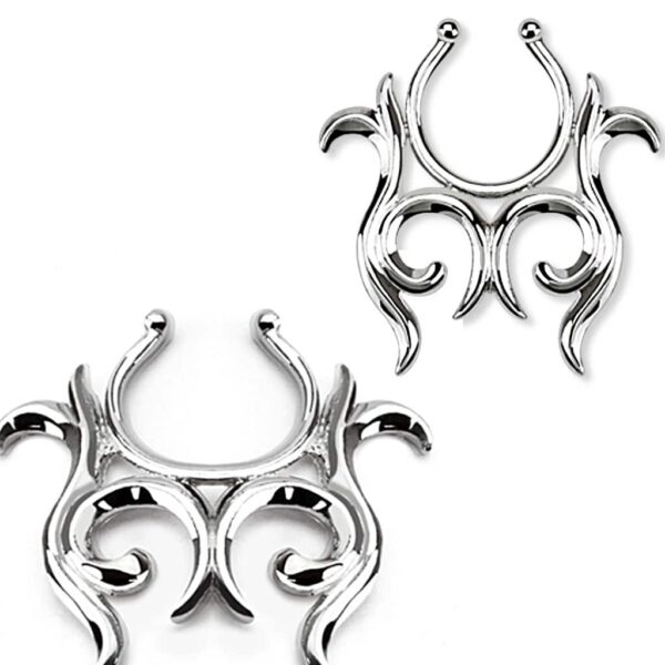 Fake clip-on tepelpiercing met tribal design zilverkleurig