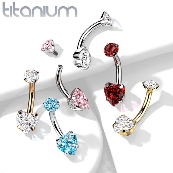 Titanium navelpiercing intern geschroefd met hart prong en ronde CZ steen - Afbeelding 4