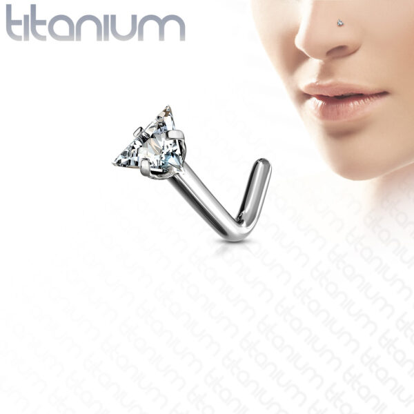 Titanium neus stud piercing met helder driehoekig prong-set