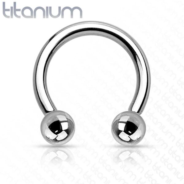 Intern geschroefde circular barbell van titanium