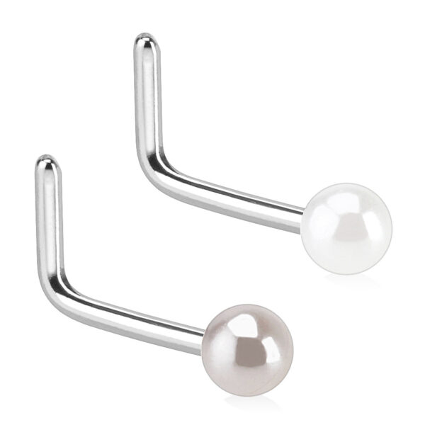 Neus stud piercing met balletje met parel coating