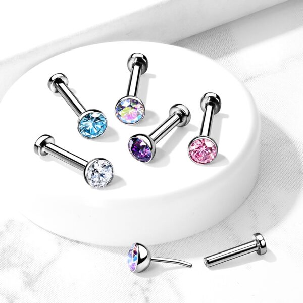Titanium Threadless Push in Labret met CZ steentje in verschillende kleuren - Afbeelding 9