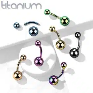 Titanium navelpiercing met intern schroefdraad in verschillende kleuren